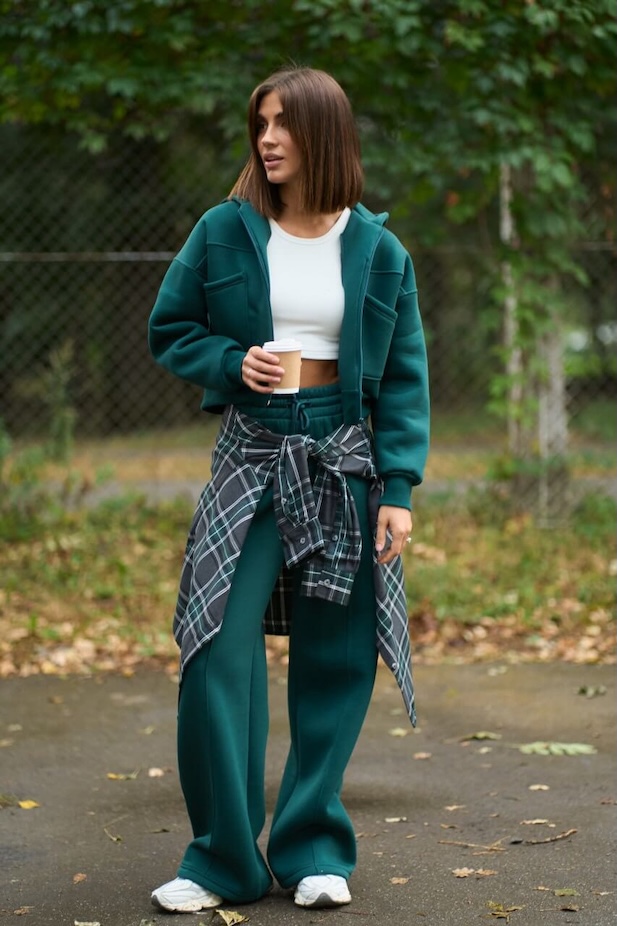 Warm women's tracksuit SOPHIA green
